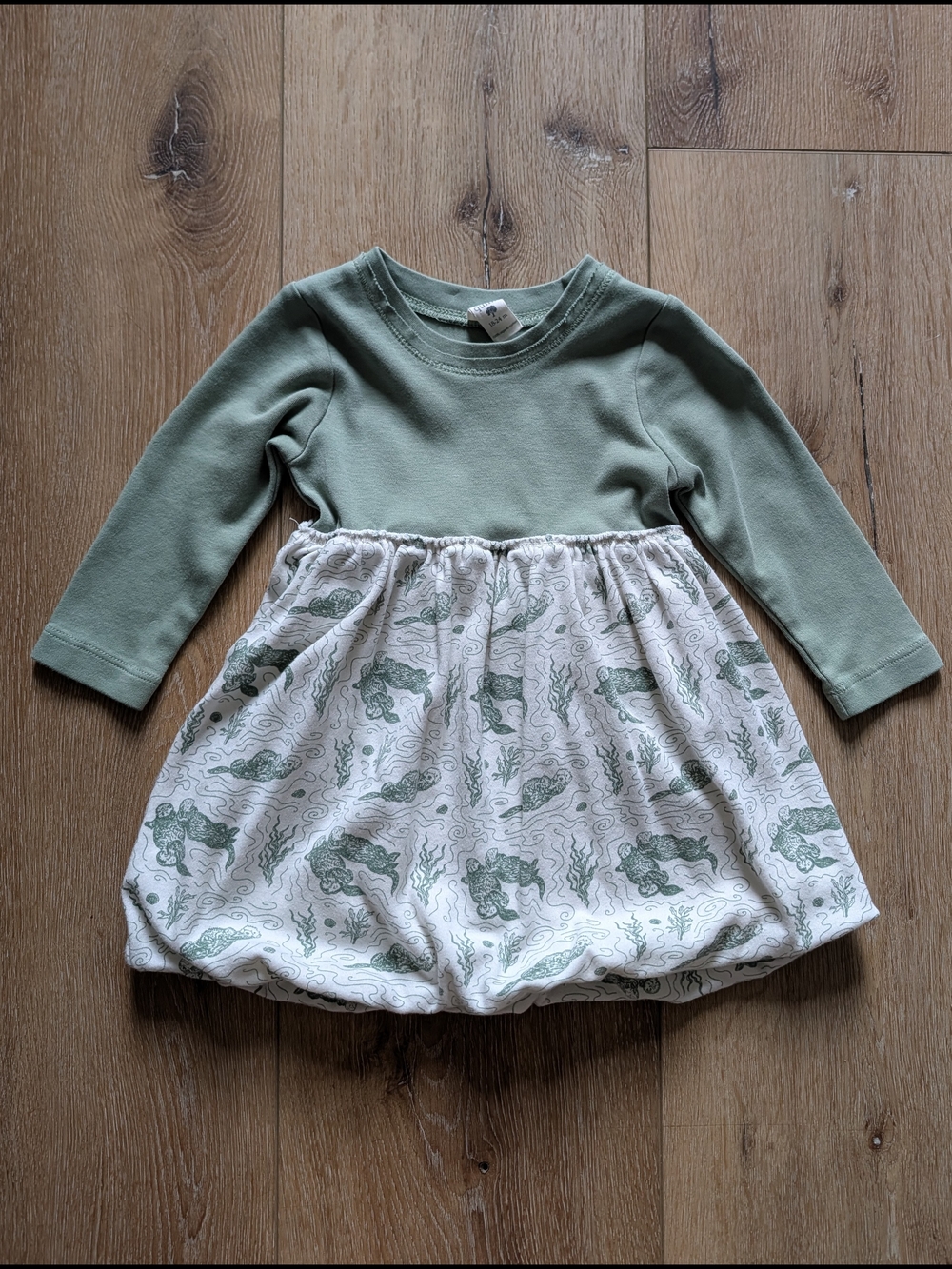 kate quinn Otters Dress 18-24m with Bubble Skirt